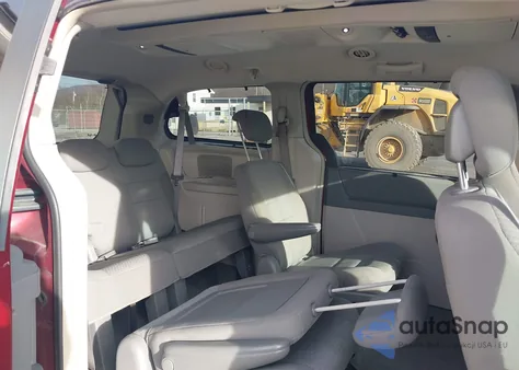 2010 Dodge Grand Caravan Sxt из США, поврежденный, VIN 2D4RN5D12AR412035